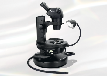 GIA Gemolite NXT microscope